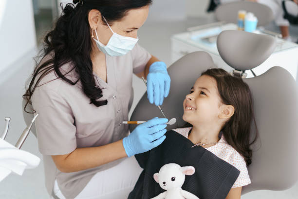 Best Emergency Treatment for Toothache in Three Oaks, MI